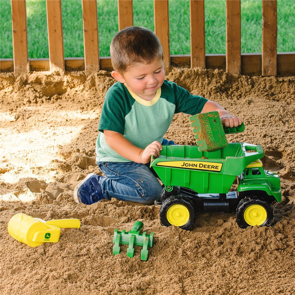 38cm John Deere Big Scoop Dump Truck with Sand Tools