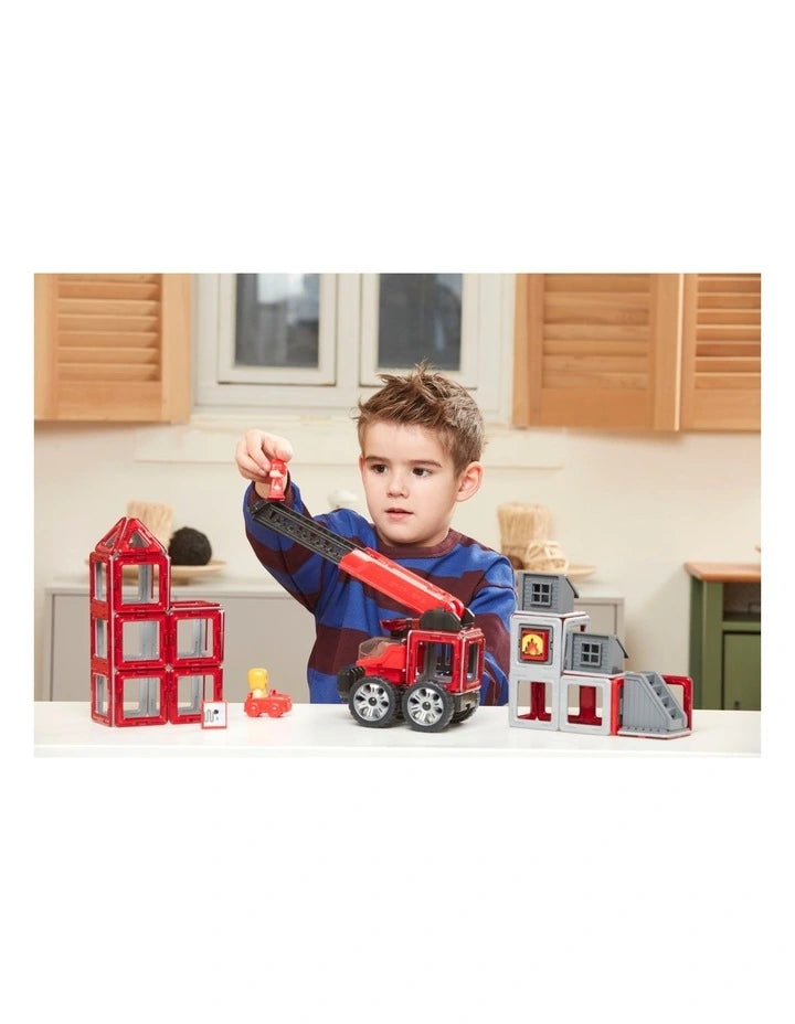 Amazing Rescue Set by Magformers