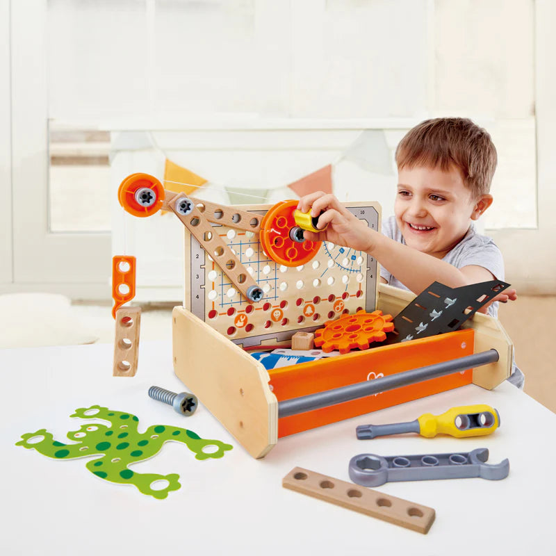 Science Experiment Toolbox by Hape