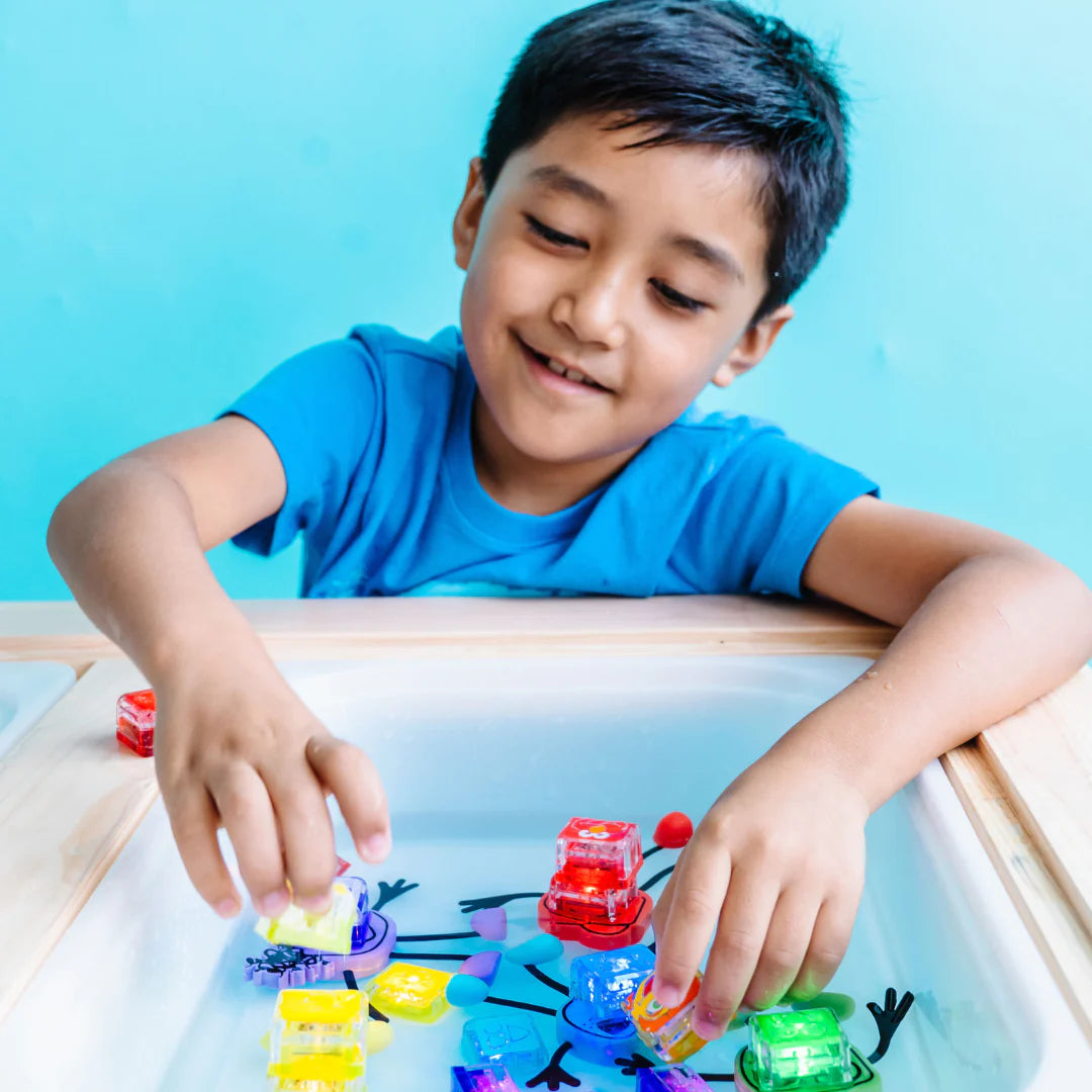 Glo Pals - Sammy Light-Up Cubes