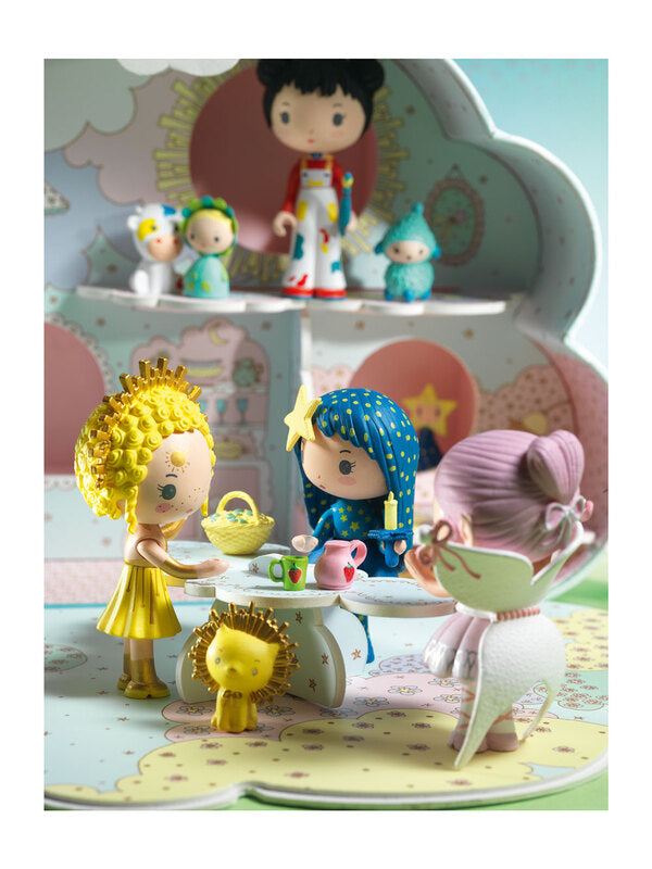 Sunny & Mia House Tinyly