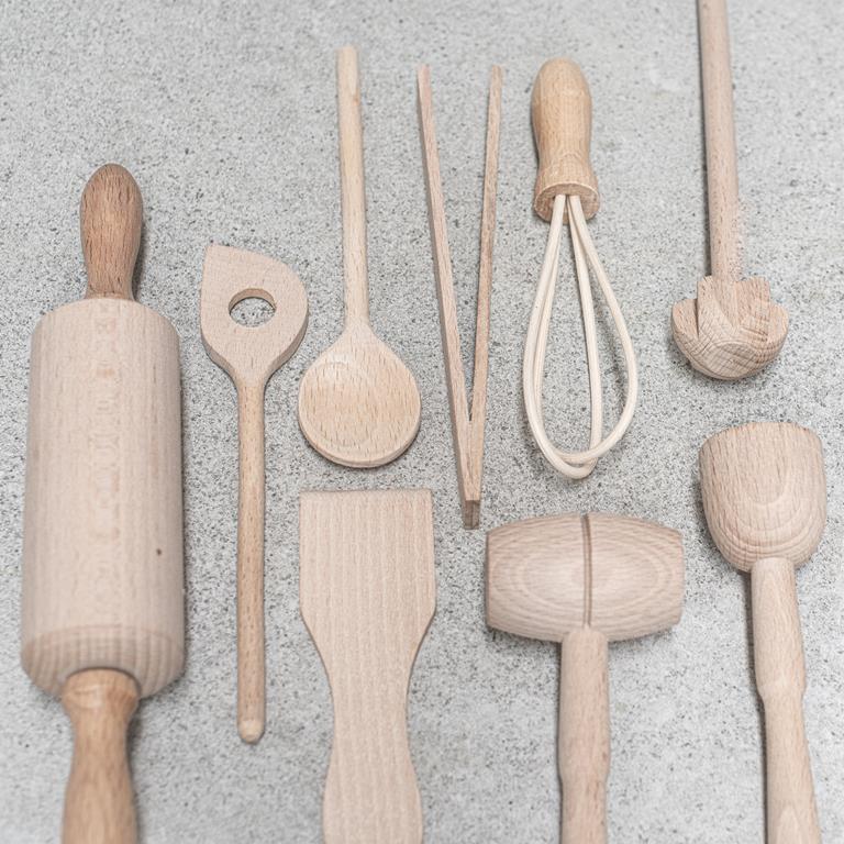 Children's Beechwood Cook Set - Nine Pieces