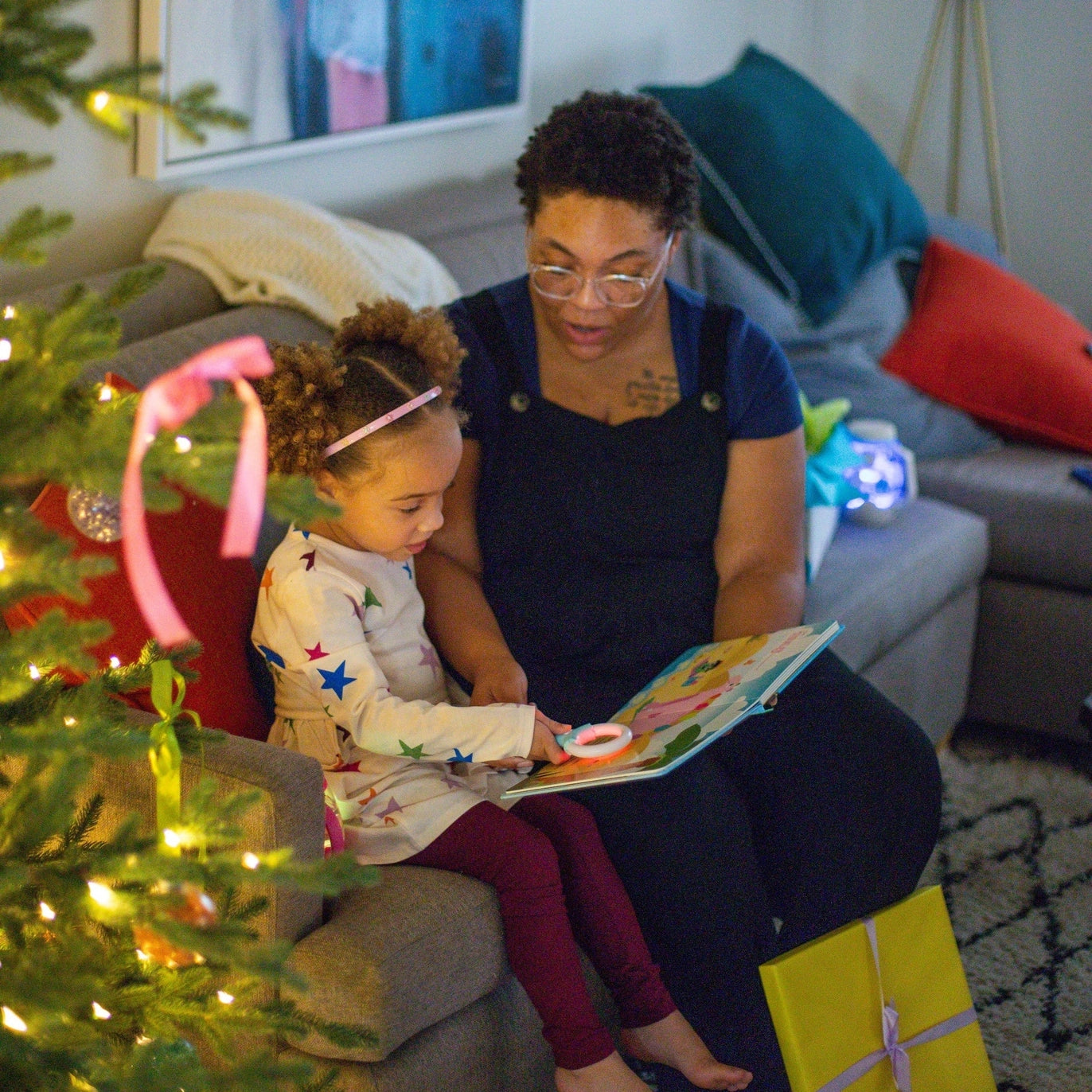 Light-Up Library™ - Pippa's Prehistoric Pals by Jellystone Designs