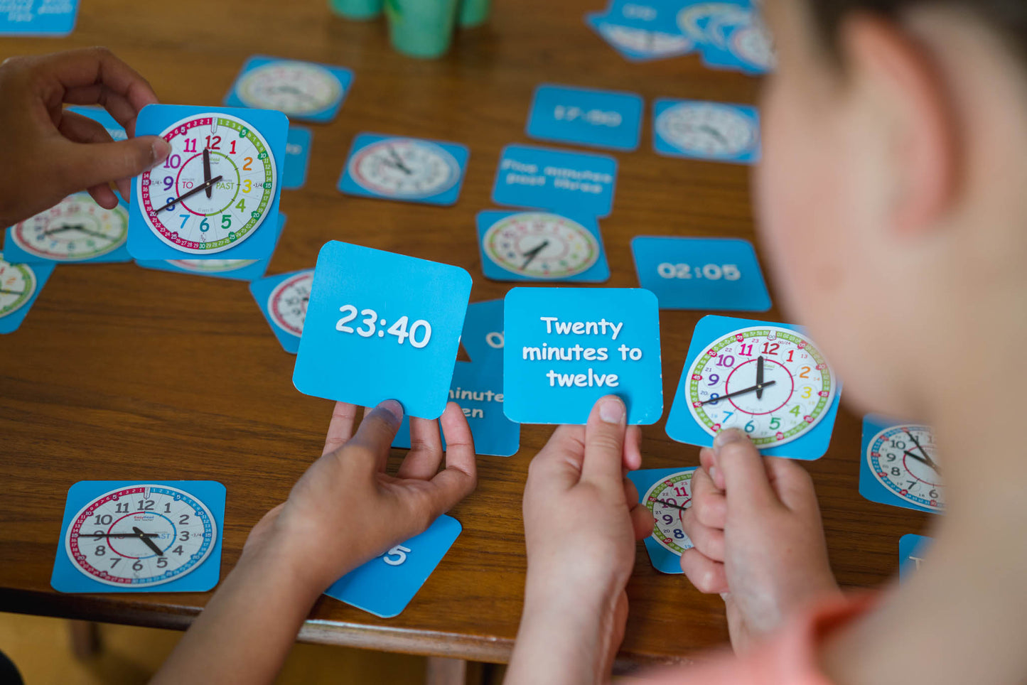 EasyRead Time Teacher Tell the Time Card Games - Level Two