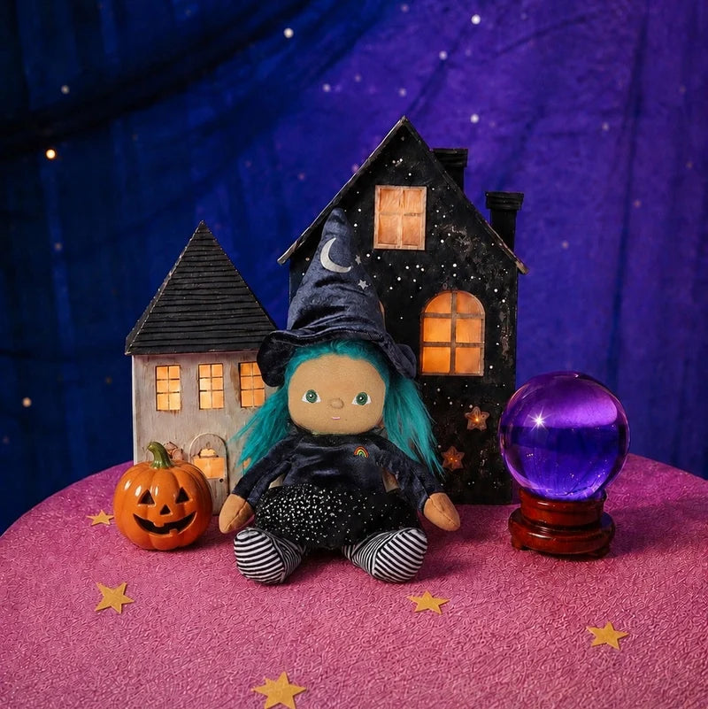 Dinky Dinkum - Winnie Witch