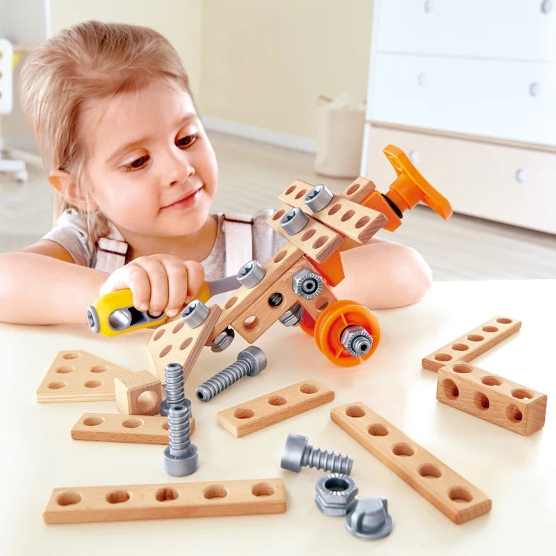 Experiment Starter Kit by Hape
