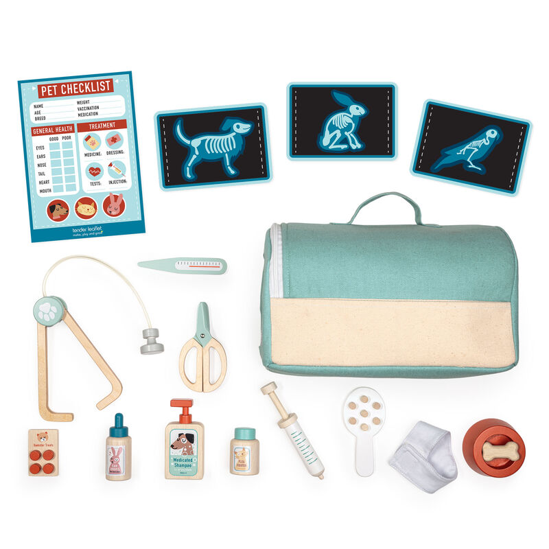Animal Rescue Vet Case by Tenderleaf Toys