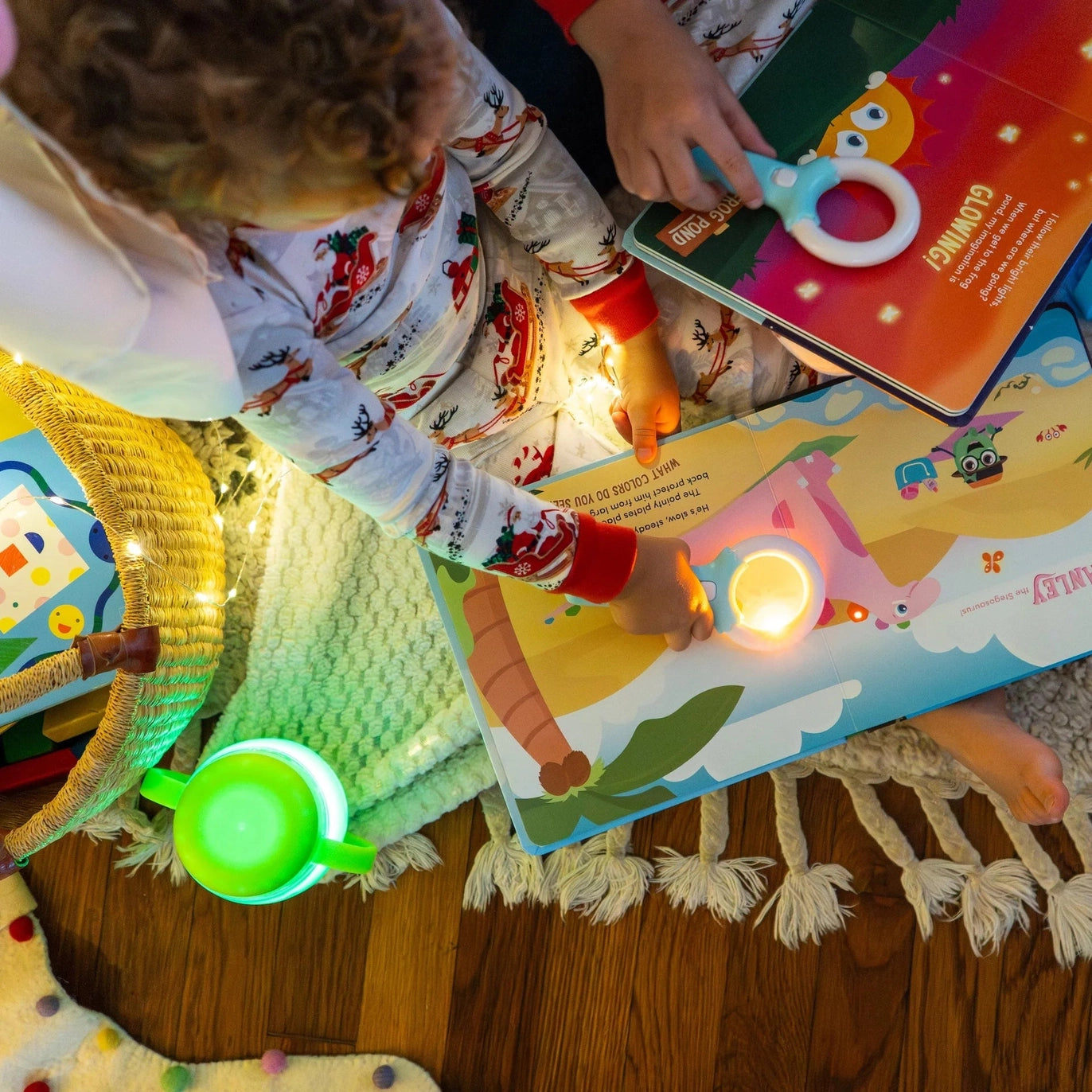 Light-Up Library™ - Pippa's Prehistoric Pals by Jellystone Designs