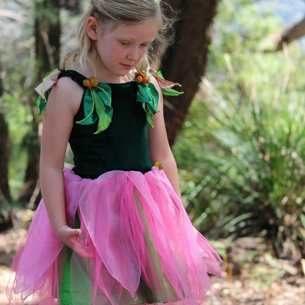 Little Ragged Blossom Dress Up